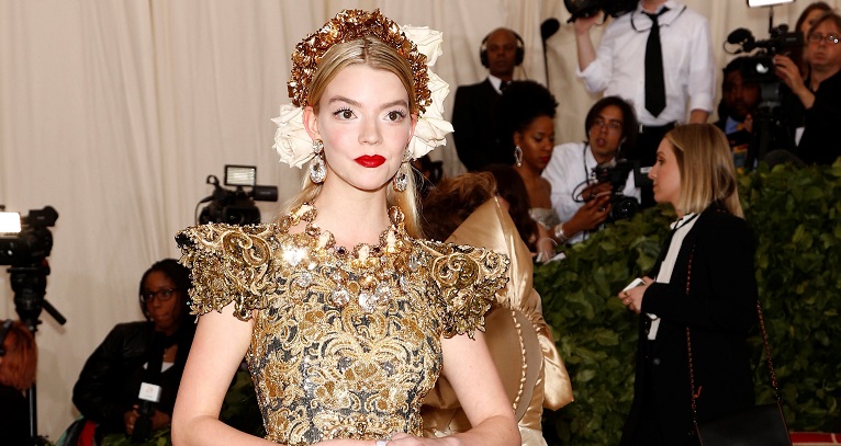 Los Globos de Oro nominan a "Gambito de Dama" a mejor serie limitada