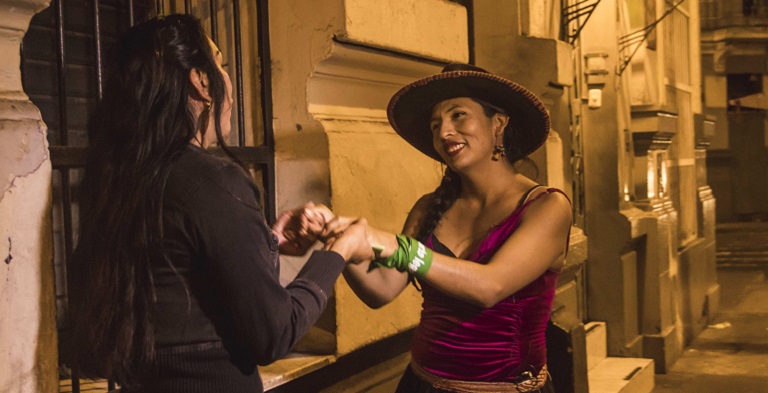 Gahela Cari, candidata trans al senado