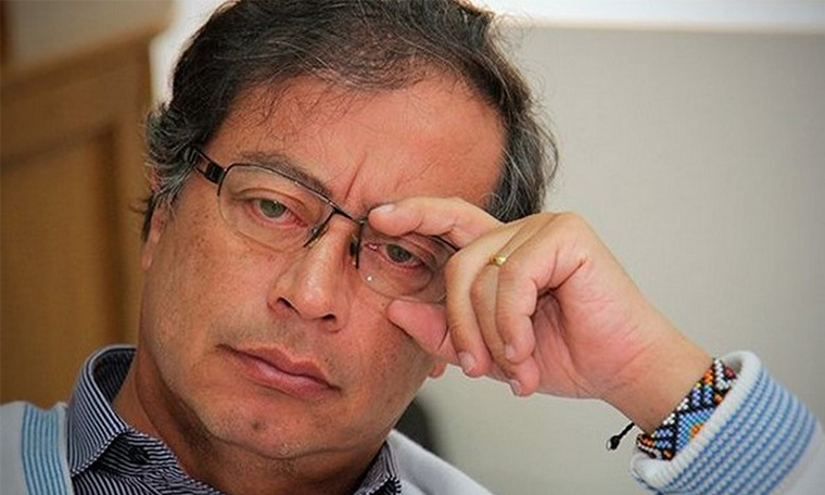 Consejo de Estado le dio la razón a Petro, y lo libra de pagar multa por bajar tarifa del TransMilenio 1 Gustavo Petro