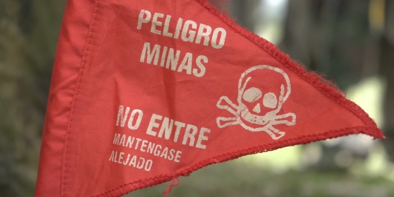 Más de 2.000 Indígenas confinados en Antioquia piden desminado humanitario 1 Indígenas-minas