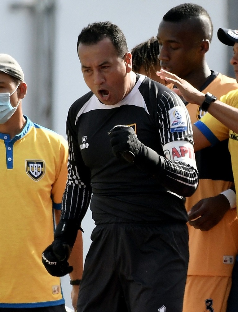 El portero Nelson Ramos, a sus 39 años es el máximo goleador del torneo de ascenso colombiano 3 Nelson Ramos, a sus 39 años es el máximo goleador del torneo de ascenso