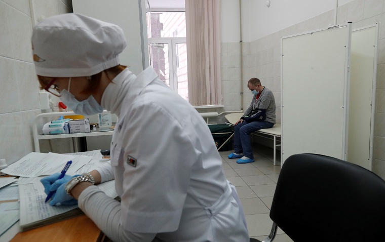 Comienza la tercera fase de pruebas clínicas de la vacuna rusa Sputnik Light