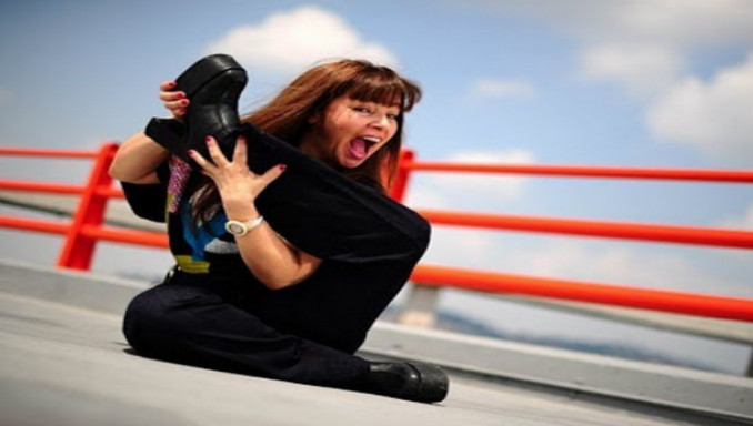 s en serio! Reconocida humorista fue hospitalizada por picadura de serpiente