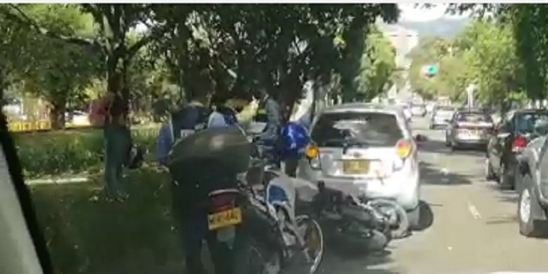 VIDEO: ¿Le tocó? Se registró un accidente de tránsito en la avenida Las Vegas