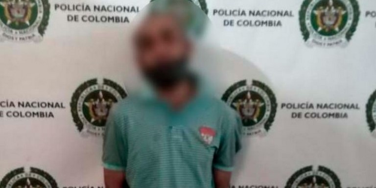 ¡Descarado! Cogieron a este sujeto por presuntamente agredir física y verbalmente a su propia madre en Copacabana 1 capturadocopacabana 1