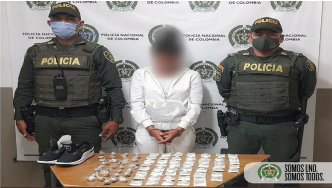 ¡La pillaron! Pretendía ingresar droga en unos zapatos a la cárcel de Barbosa