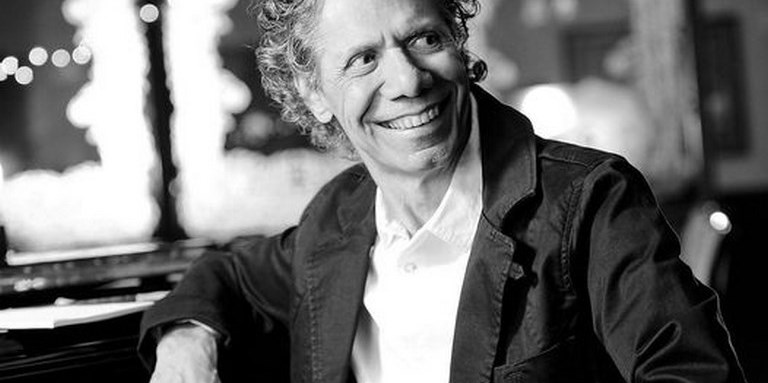 Murió el pianista Chick Corea, uno de los iconos de la escena del jazz