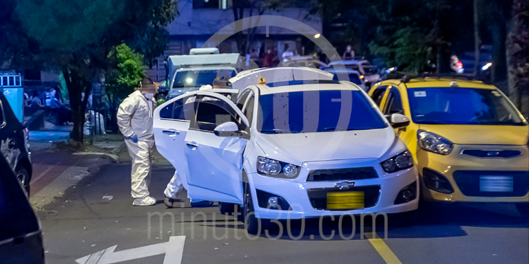 EN FOTOS Y VIDEO: Identificaron a los dos jóvenes que mataron cuando iban en un carro por Robledo, cerca al Pablo Tobón 3 Robledo