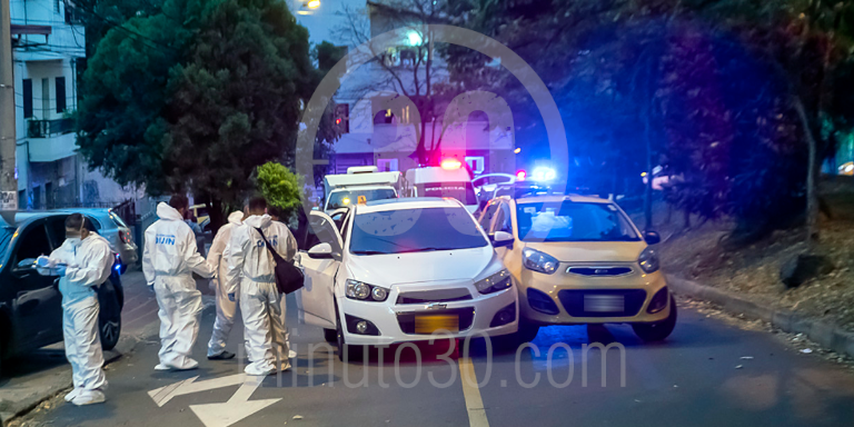 EN FOTOS Y VIDEO: Identificaron a los dos jóvenes que mataron cuando iban en un carro por Robledo, cerca al Pablo Tobón 4 Robledo