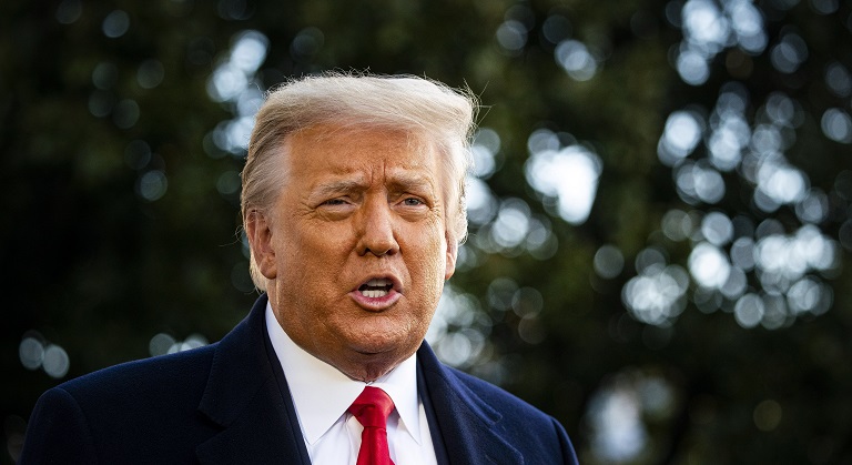 Trump da su primera entrevista como expresidente e insiste en que le robaron las elecciones