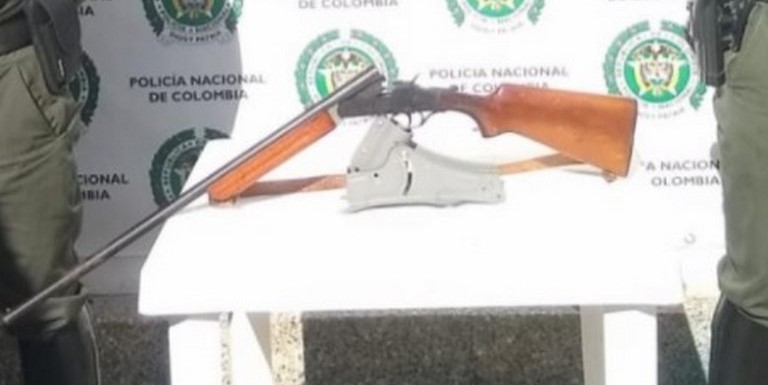 ¡Qué ‘cosa’ tan grande! Hallaron en la vereda San Isidro de Guarne una ‘elegante’ escopeta