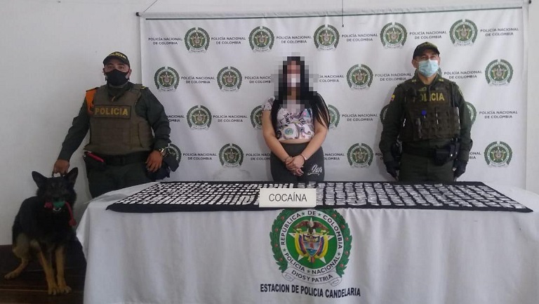 Debajo de la cama de una extranjera encontraron 480 dosis de cocaína en San Benito 1 Debajo de la cama de una extranjera encontraron 480 dosis de cocaína en San Benito
