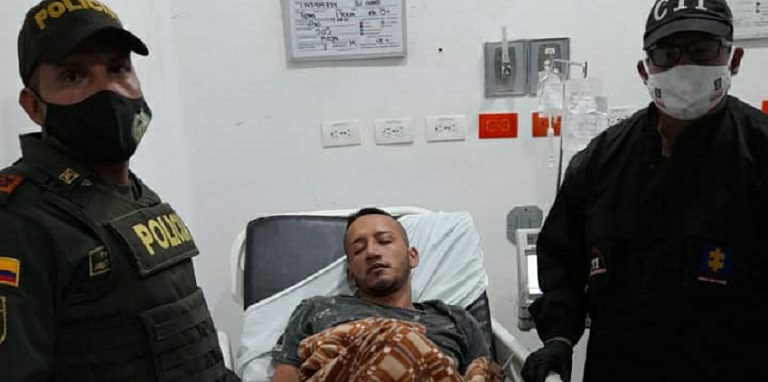 Le dio 7 disparos a su ex hasta matarla, uno por cada año de la relación que ella quiso terminar