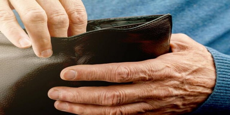 hombre-billetera