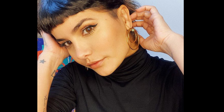 "Me siento una 'chimba'" dijo Martina "La Peligrosa" tras publicar su foto en vestido de baño