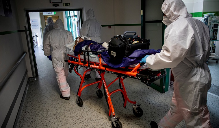 La OMS llama a priorizar acciones contra la covid persistente