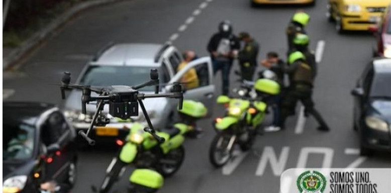 Grupo Táctico Antiextorsión realiza actividades en la Comuna 13 de Medellín