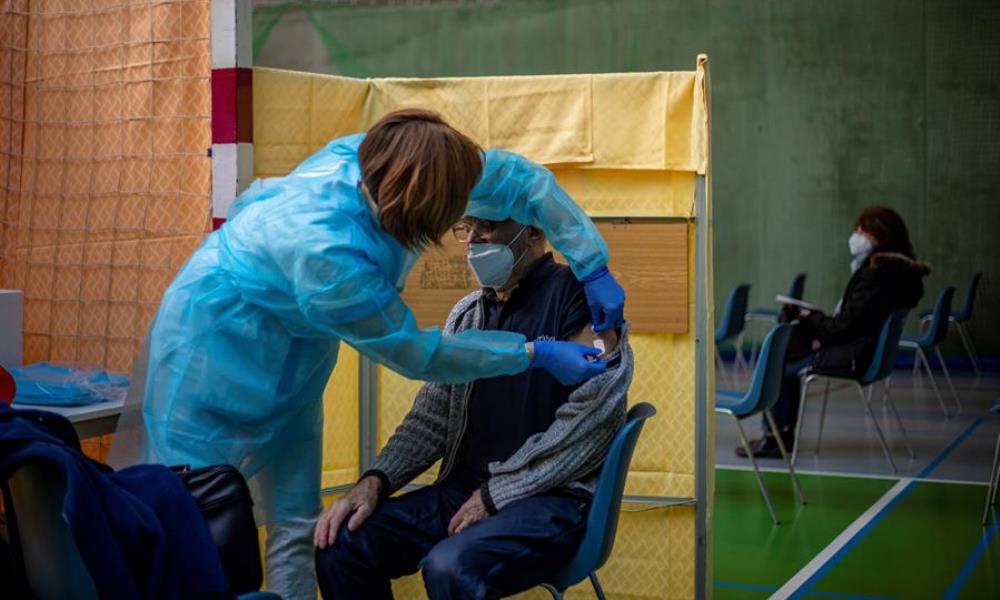 contagios covid vacuna