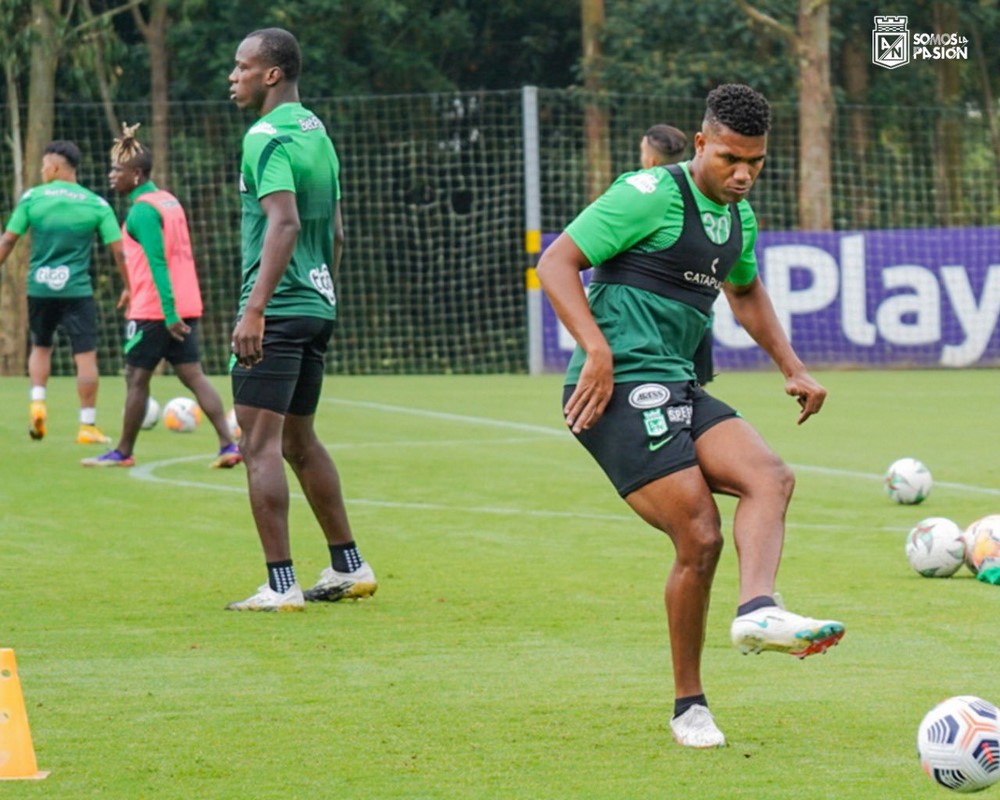 “Es una alegría inmensa poder competir en Libertadores”, Alexandre Guimaraes 2 Entrenamiento Atletico Nacional 3 1