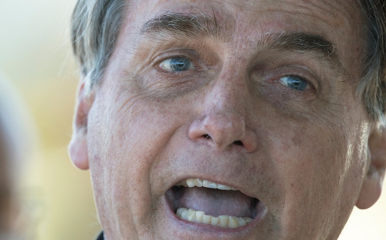 Bolsonaro en la peor fase de la pandemia: "¿Vamos a llorar hasta cuándo?" 1 Bolsonaro en la peor fase de la pandemia: "¿Vamos a llorar hasta cuándo?"