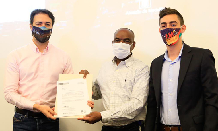 Medellín, destacada en el país por su ejemplar implementación de políticas para las víctimas del conflicto 1 Medellin destacada en el pais por su ejemplar implementacion de politicas para las victimas del conflicto