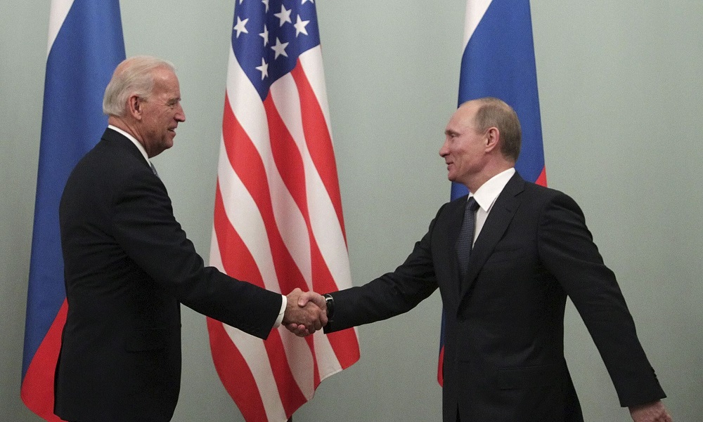 Putin le desea "buena salud" a Biden tras calificarle éste de "asesino" Putin le desea "buena salud" a Biden tras calificarle éste de "asesino"