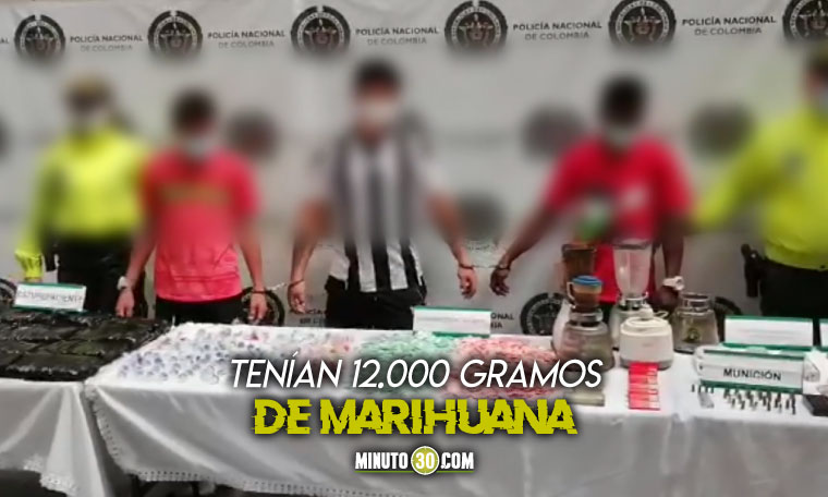 EN VIDEO: Con las manos en la droga cogieron a “El Negro”, “El Chamo” y a “Sebas”, integrantes de “Los Pachelly”