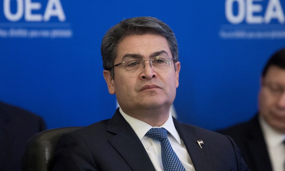 EE.UU. asegura que el presidente de Honduras colaboró con supuesto narco