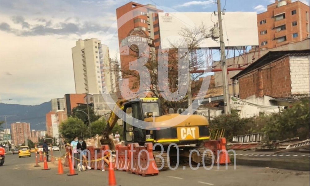 VIDEO: Fue demolida la casa que cortaba la avenida Las Vegas, en Sabaneta 3 casa-Las Vejas