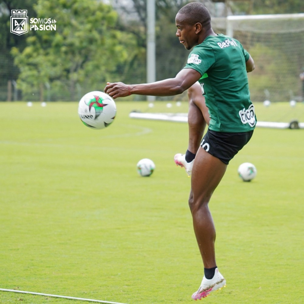 Tabla de posiciones de la Liga, muy apretada previo al inicio de la fecha 17 3 Entrenamiento Atletico Nacional 1