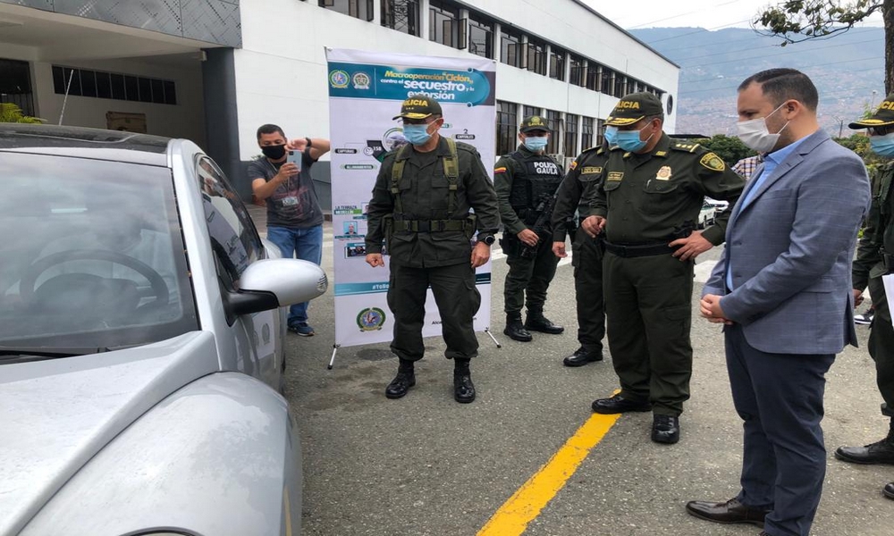 Policía nacional- Medellín