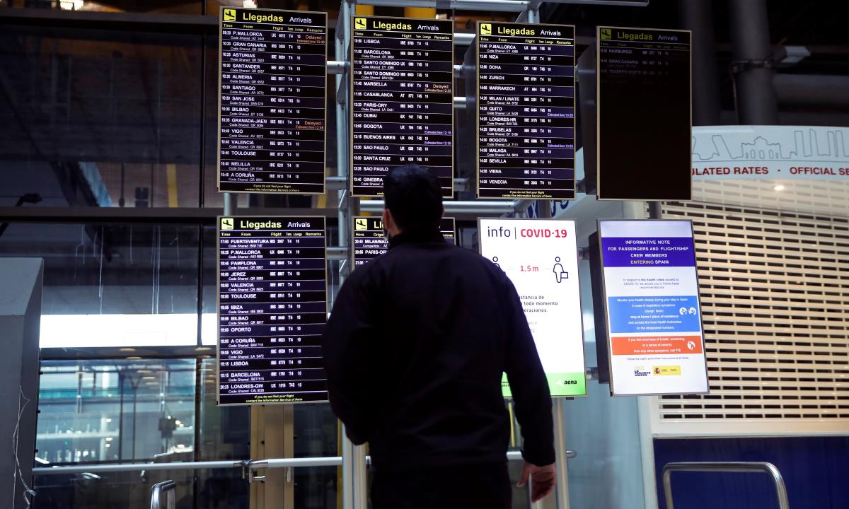 España mantiene cuarentena a 12 países, entre ellos Brasil, Colombia y Perú 1 Aeropuerto Adolfo Suárez Madrid-Barajas