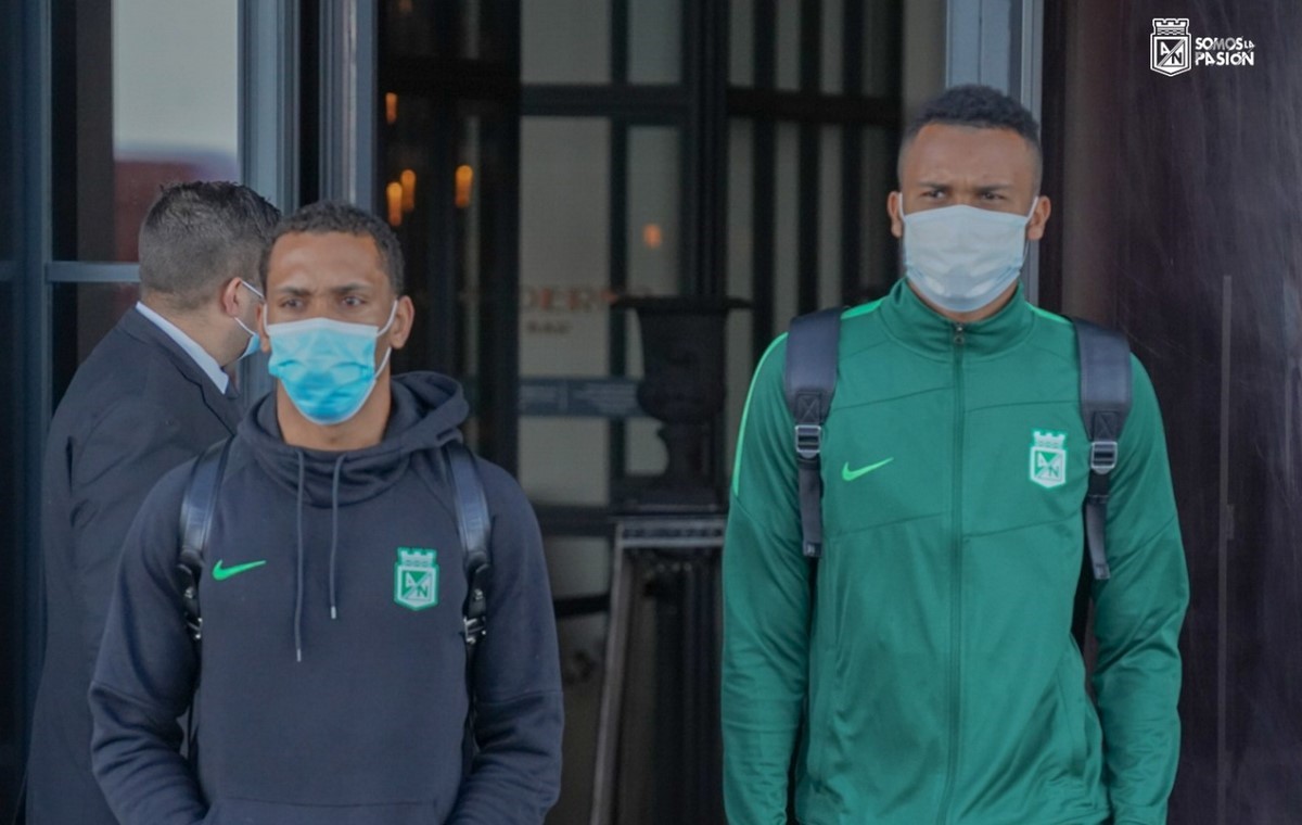 Atlético Nacional y su rival, confirmaron nóminas para fecha 2 de Copa Libertadores 5 Atletico Nacional salida del hotel 1