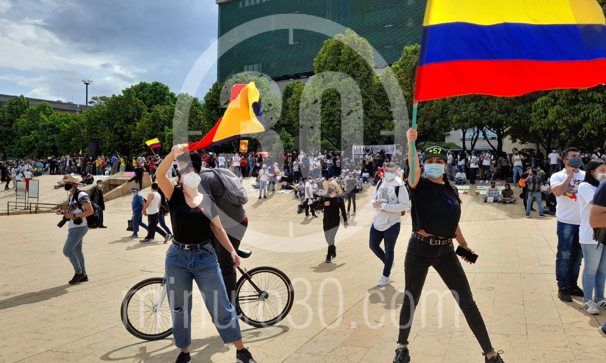 Fotos y videos: Desde el Parque de los Deseos, así va el Paro Nacional en Medellín 7 Desde el Parque de los Deseos asi va el Paro Nacional en Medellin 3