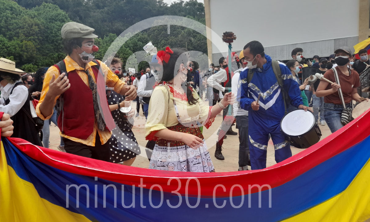 Fotos y videos: Desde el Parque de los Deseos, así va el Paro Nacional en Medellín 2 Desde el Parque de los Deseos asi va el Paro Nacional en Medellin 8