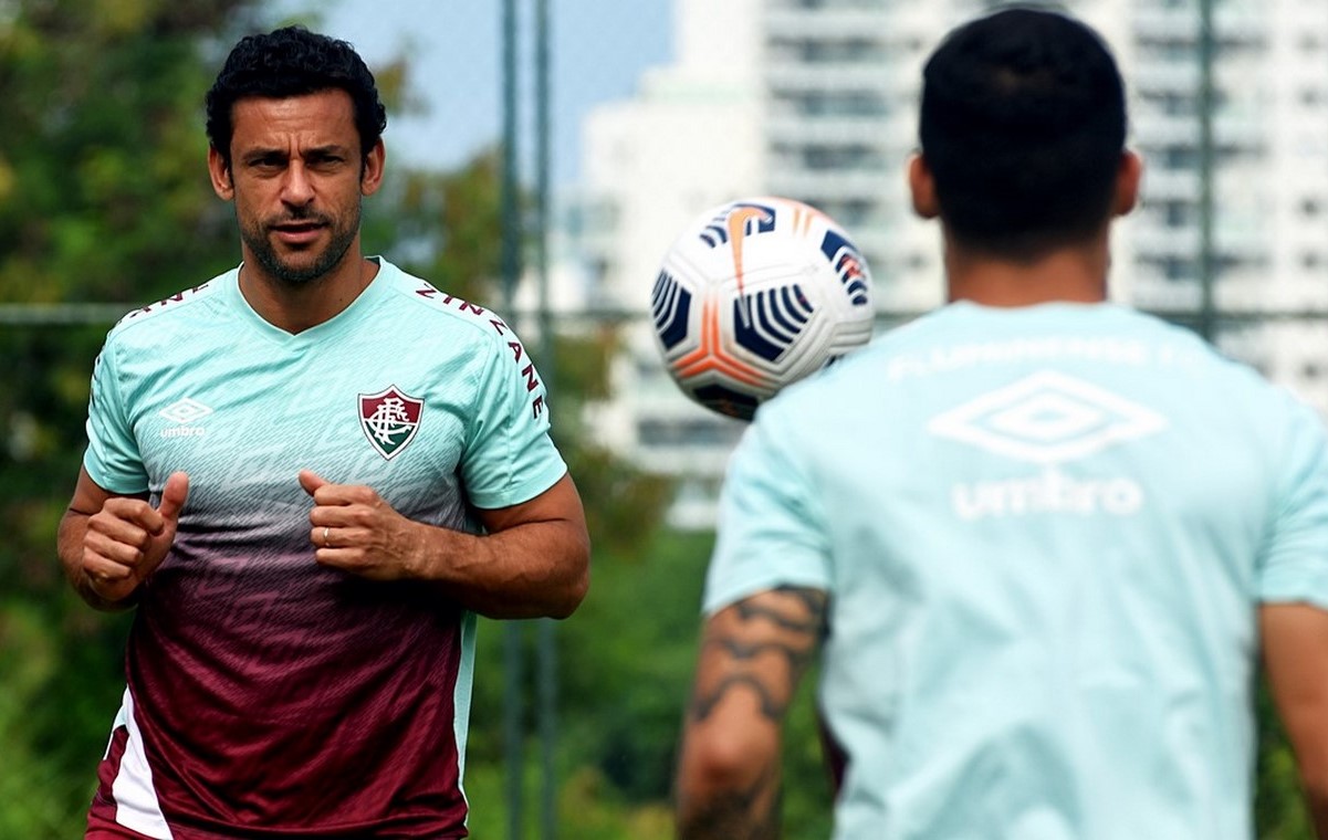 Fluminense vive un viacrucis para llegar a Armenia 1 Fluminense 2