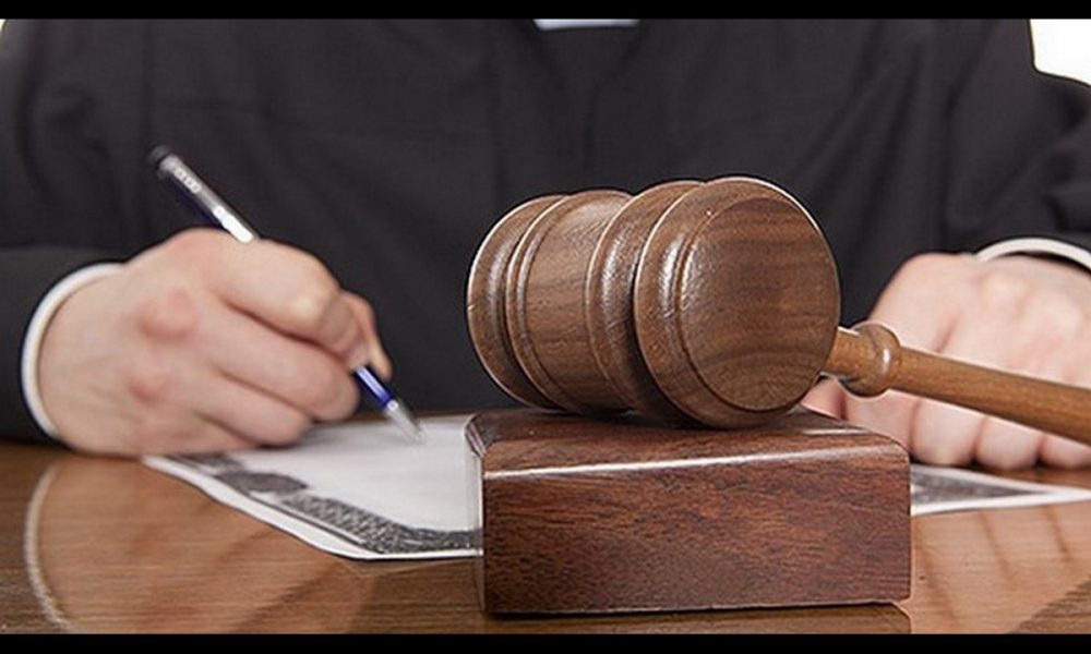 Más de 9 años de cárcel para un juez de Córdoba