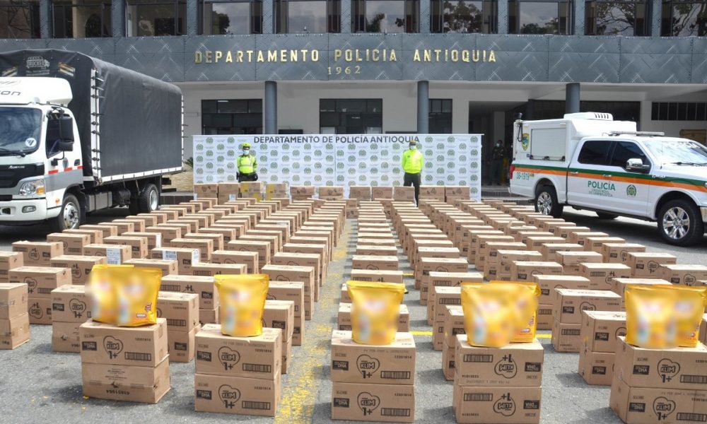 [Video] Se robaron el 'polvito' blanco pero era leche en polvo