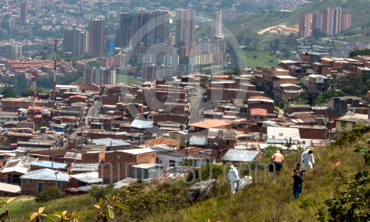 EN FOTOS: En avanzado estado de descomposición encontraron un muerto en El Picacho 3 PICACHO