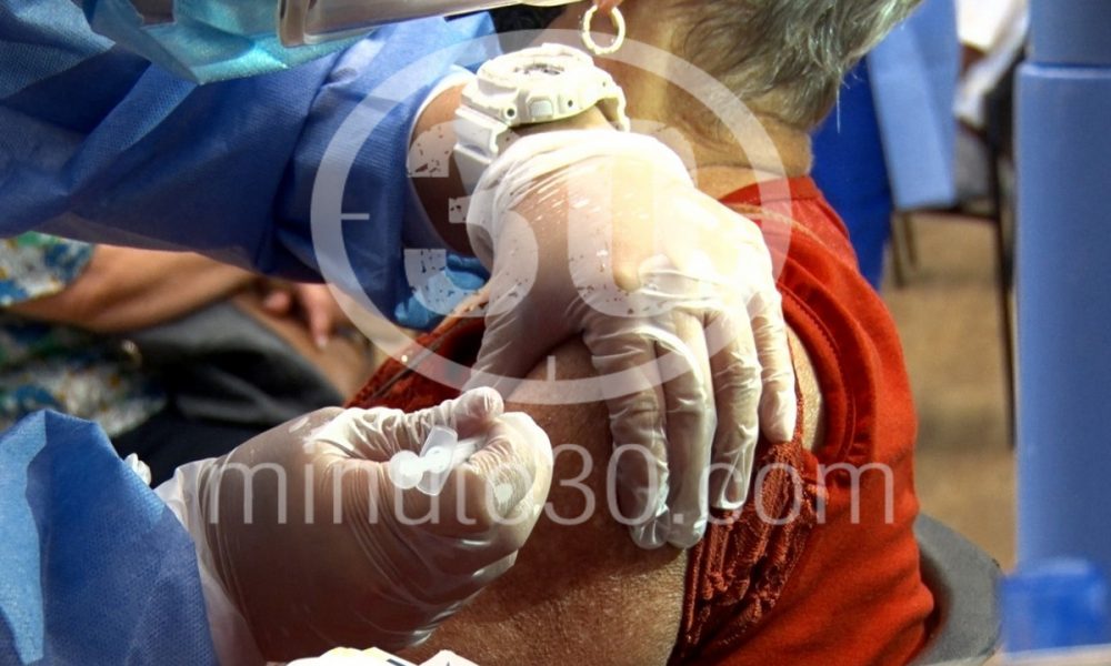 En Medellín han aplicado 372.005 dosis de la vacuna contra el Covid