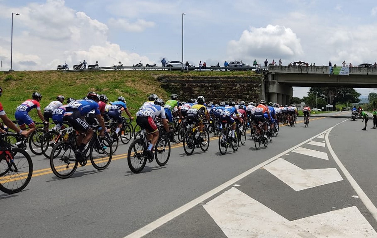Aldemar Reyes ganó quinta etapa de la Vuelta a Colombia 1 Vuelta a Colombia 1