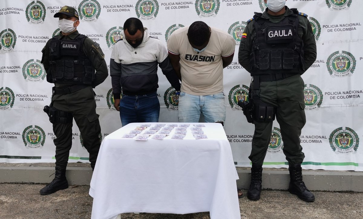 Cogieron a alias “Warro” y “Propio” recibiendo plata producto de una extorsión en Quibdó 3 Warro y Propio