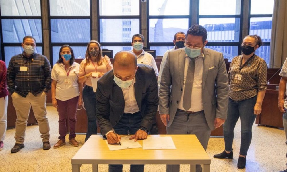 La Alcaldía de Medellín radicó el proyecto que permitirá que los ediles reciban un reconocimiento económico