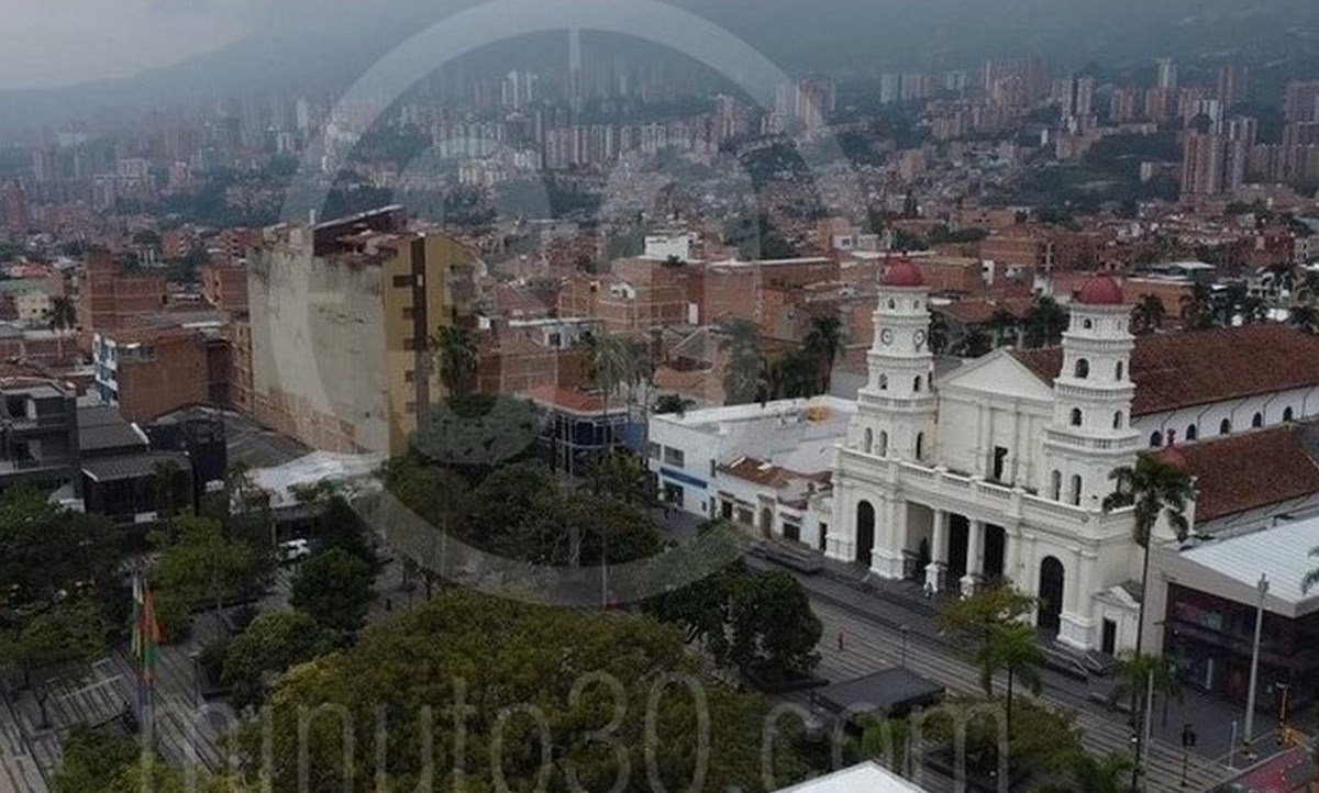 Envigado tendrá jornada de vacunación Covid-19, segundas dosis a mayores de 70 años 3 envigado7 parque