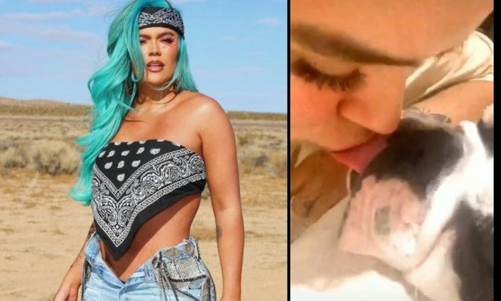 VIDEO. Besito con lengua, así son los ‘cariñitos’ que le da Karol G a su perrito