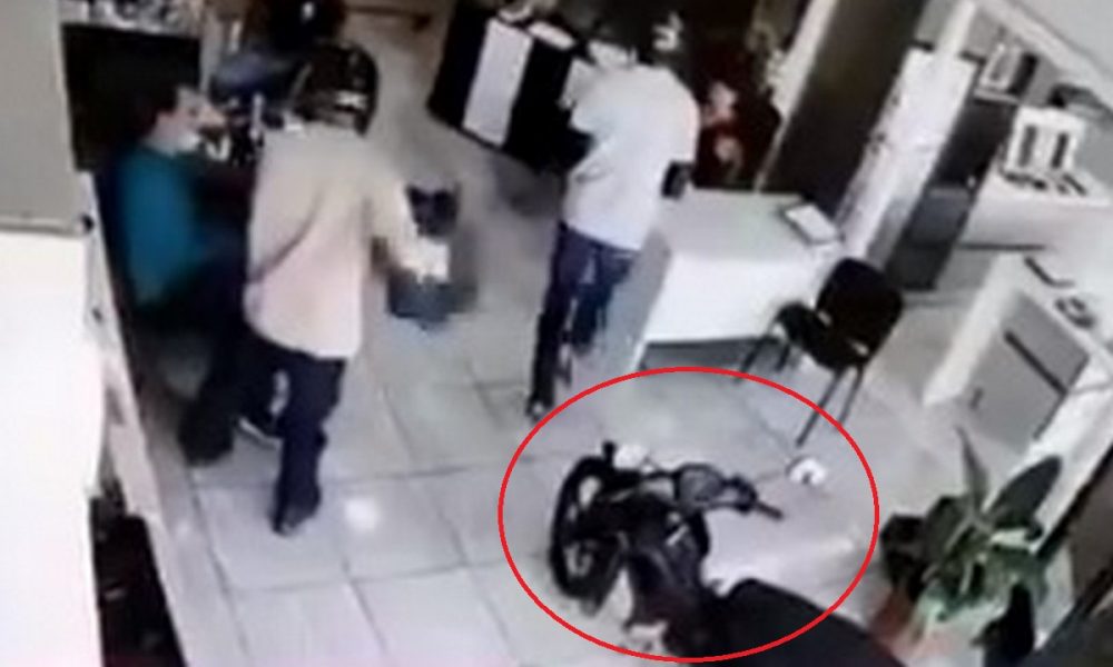 Ladrones metieron hasta la moto a la empresa donde iban a robar