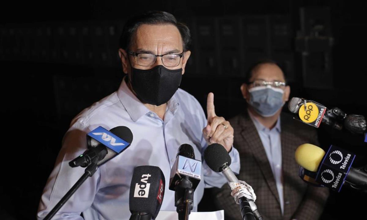 El Congreso de Perú inhabilita por 10 años al expresidente Vizcarra por vacunarse 1 martin vizcarra