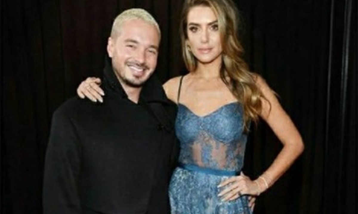 FOTOS. ¡Ya no oculta a "Rio"! Novia de J Balvin presume su gran panza de embarazada 5 novia j balvin1 1
