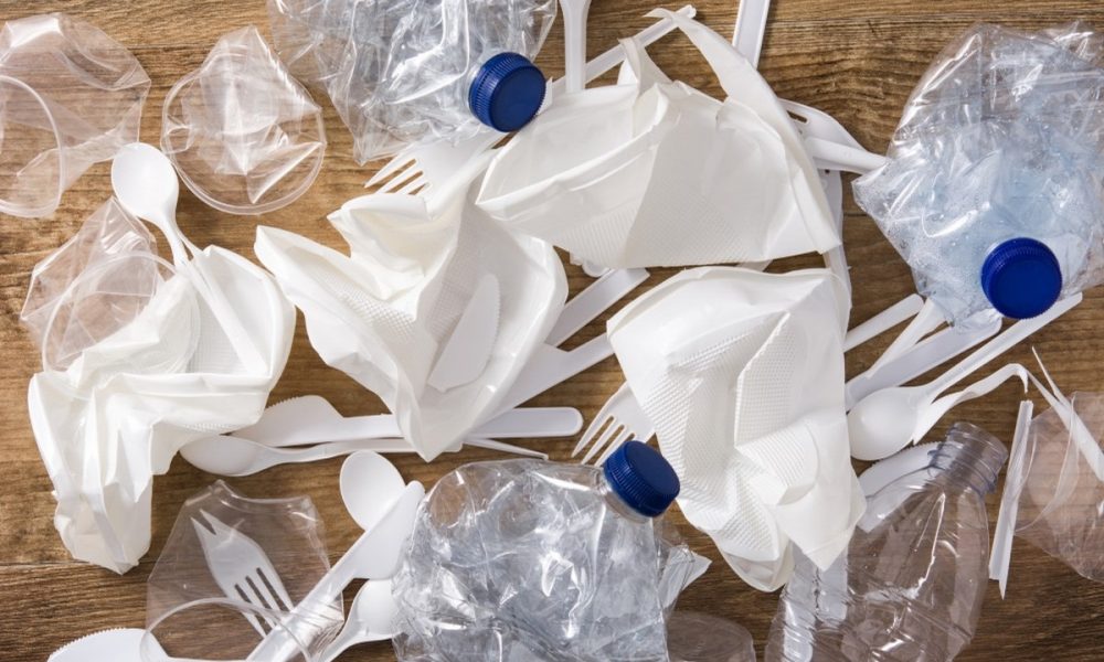 En la Alcaldía de Rionegro y entes descentralizados queda prohibido los plásticos de un solo uso