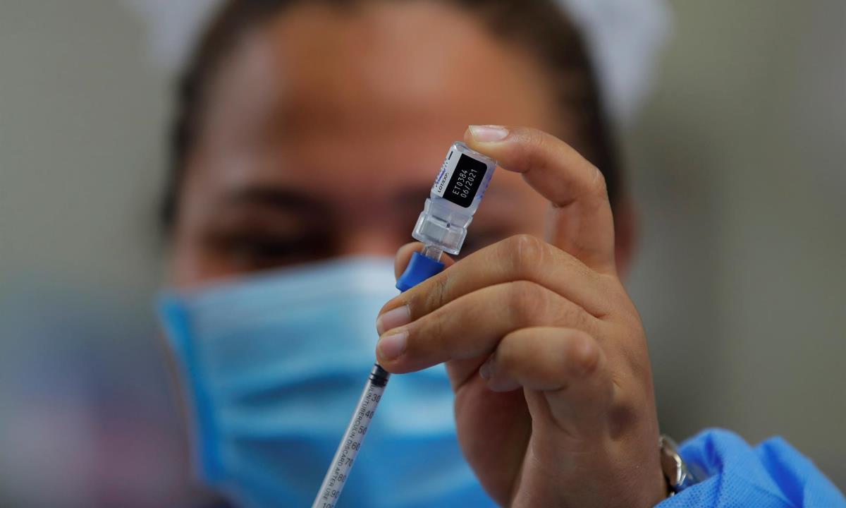 Desde hoy, con agendamiento, inicia vacunación contra el covid-19 en adultos de 60 a 64 años 1 america vacuna